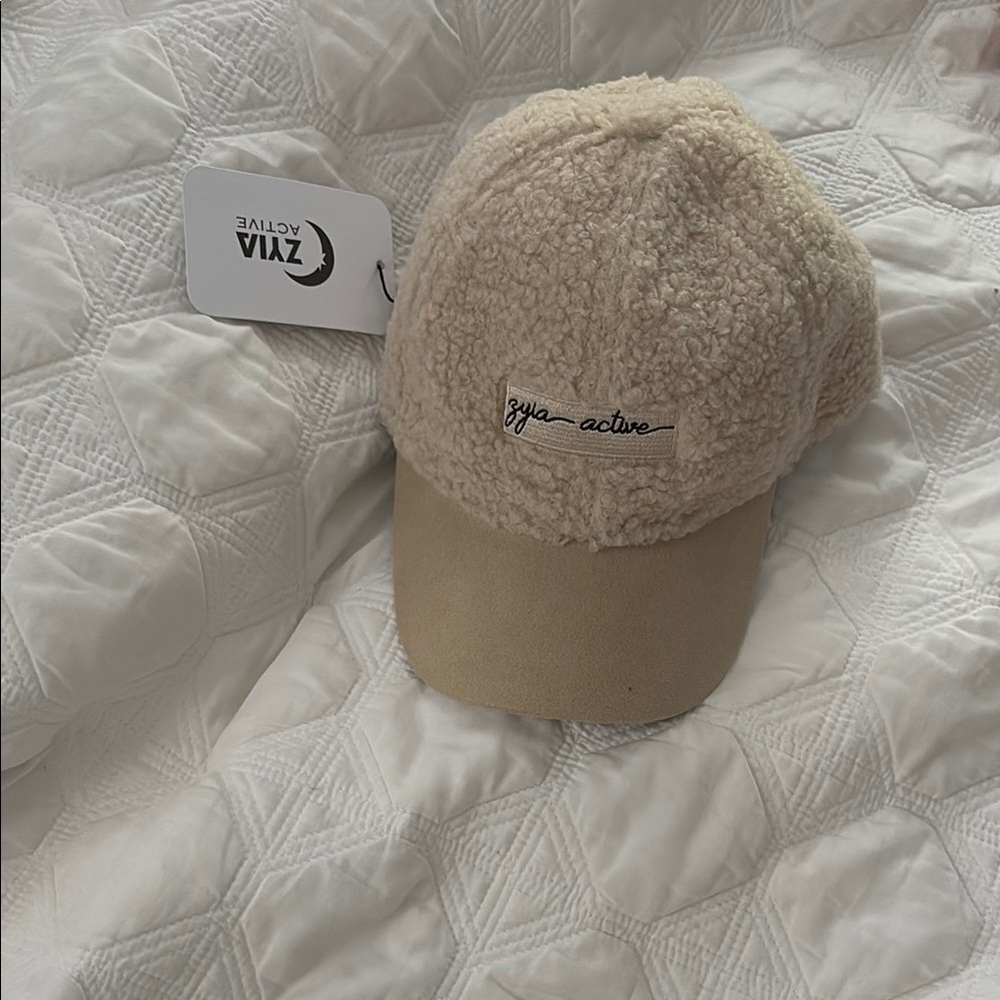 Active USA Sherpa Baseball Cap in Cream
